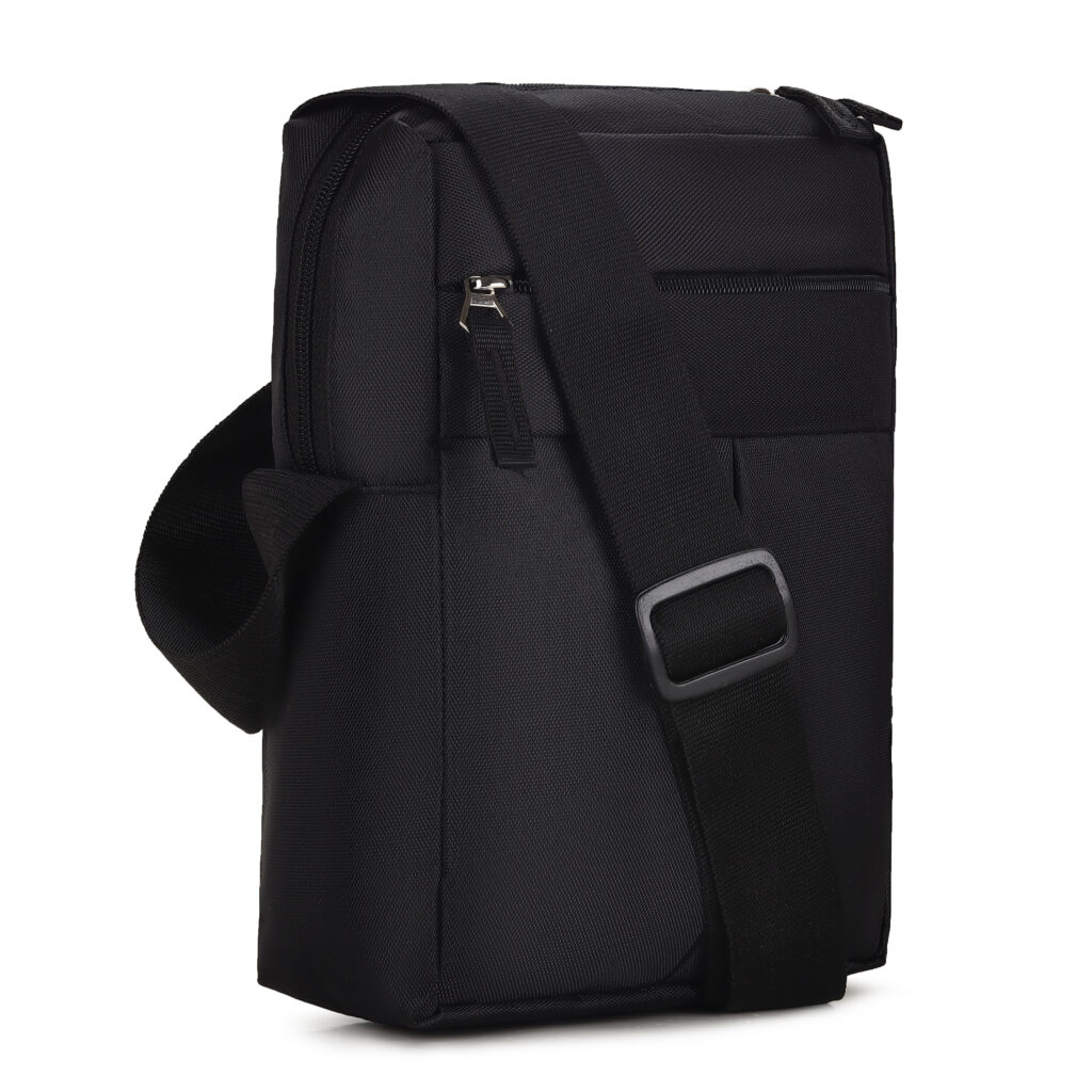 SKUGG cross body bag for men and women
